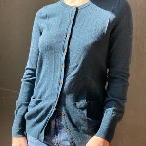 Banana Republic Merino wool cardigan